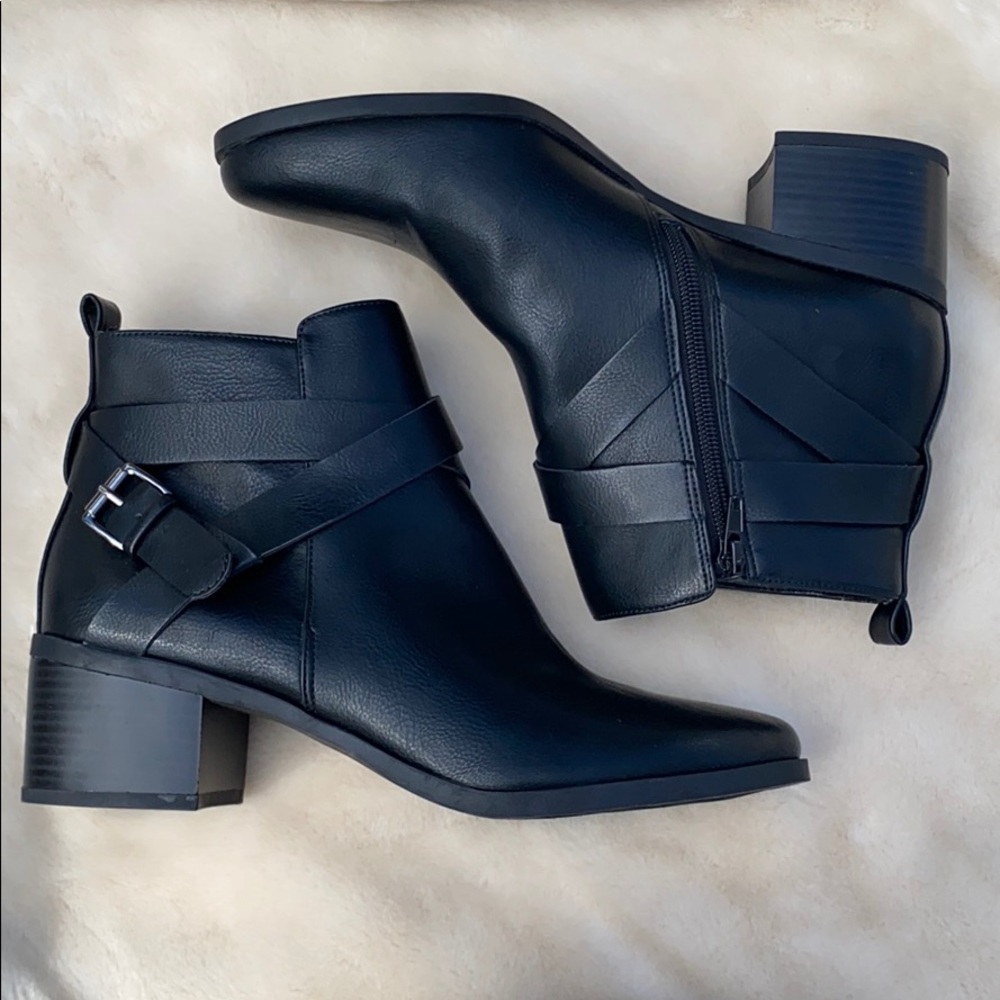 Anne Klein Javen Booties
